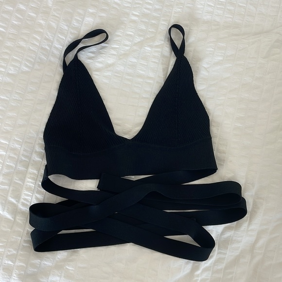 BOGO 🔥🔥 Nonchalant Colette Knit Bralette - Picture 2 of 3